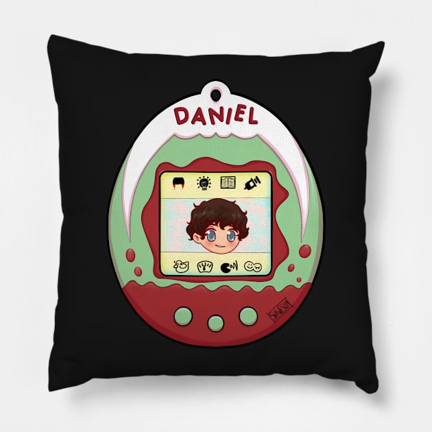 Tama-Daniel (younger) Pillow by risharight