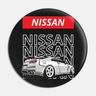 Nissan GTR Pin