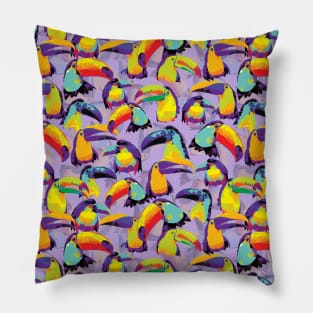 seamless pattern of overlapping Polygonal  toucan bird heads. Pillow