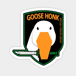 GOOSE HONK Magnet