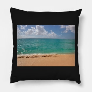 Calm ocean Pillow