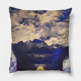 The Gateway Beautiful Afro Double Exposure Strong Black Woman Pillow