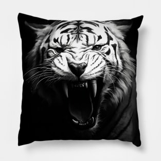 WHITE TIGER Pillow