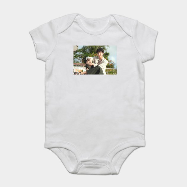 Bts In Saipan J Hope Jhope Baby Kurzarmbody Teepublic De