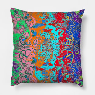 Bright tripping in the garden Pillow