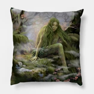 Forest spirit - fae Pillow