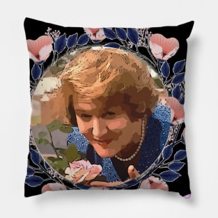 Hyacinth Bucket Pillow