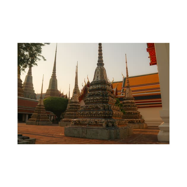 A first group of small stupa at Phra Chedi Rai in Wat Pho temple complex, Bangkok by kall3bu