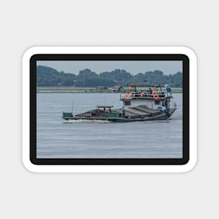 River Traffic 2 Magnet