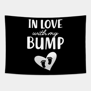 Pregnancy - In love with my bump Tapestry