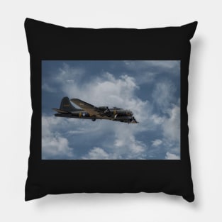 Boeing B-17 Flying Fortress Pillow