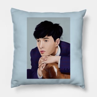 Lay Pillow