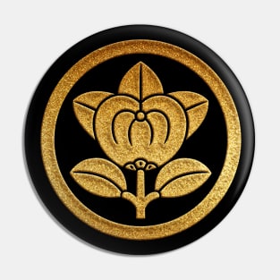 Maruni Tachibana Kamon Pin