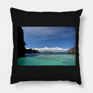 Lagon Palawan, Philippines Pillow