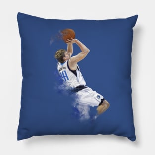 Dirk Legend Pillow