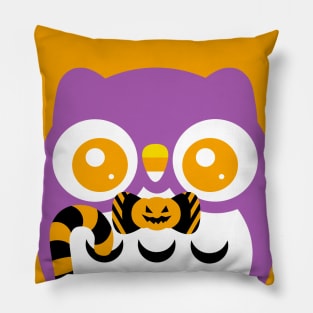 Halloween cute baby owl V. 2 Pillow