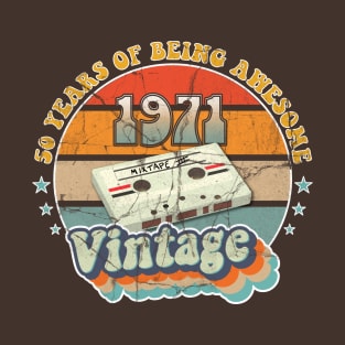 Vintage 50 Years Old Birthday Classic Cassette - 1971 T-Shirt