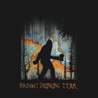 Bigfoot Drinking Team Bigfoot Hiking Halloween Gift T-Shirt