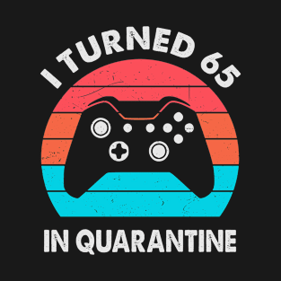 I Turned 65 In Quarantine - Retro Sunset Vintage 1955 65th Birthday Gift T-Shirt