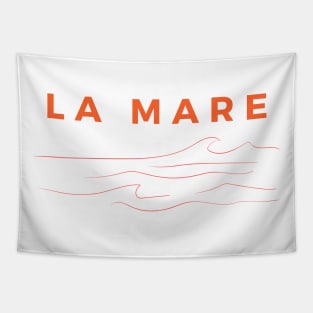 La mare Waves Tapestry