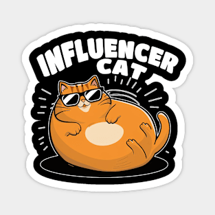 Funny influencer cat Magnet