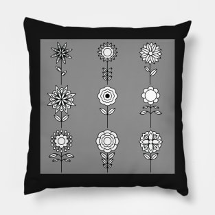 Black and white flower pattern Pillow