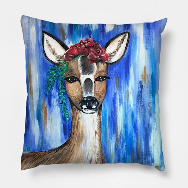 Beauty queen Pillow by Karroart