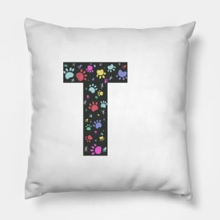 T letter  with colorful paw print Pillow