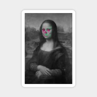 Monna Lisa Skull Interactive Magenta&Green Filter T-Shirt By Red&Blue Magnet