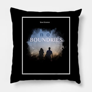 love knows no boundries Pillow