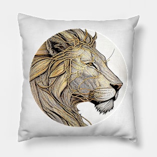 The lion king of the animal, symbolises courage, nobility, strength & royalty Pillow