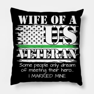 Proud Wife Of A US Veteran Military Pillow