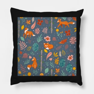 Woodland foxes Pillow