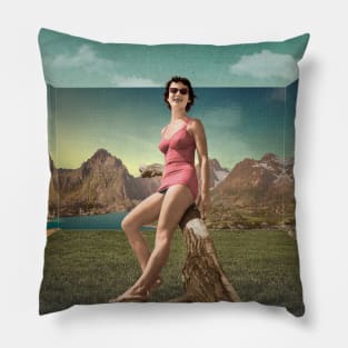 Beautitude Of The Dreamer Pillow