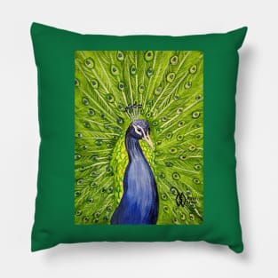 A peacock fanning out his feathers Pillow