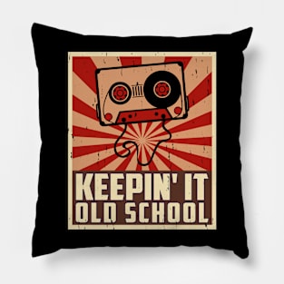 Keeping' It Old school T shirt For Women T-Shirt Pillow