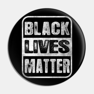 BLM Black Lives Matter - black pride Pin