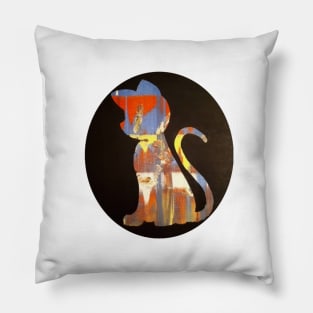 Ofélia -50% of sales go to Animal Shelter Pillow