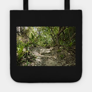 Niue walking track. Tote