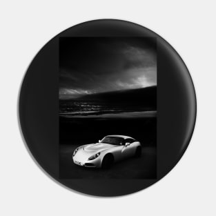 TVR Black and White, Yorkshire Pin