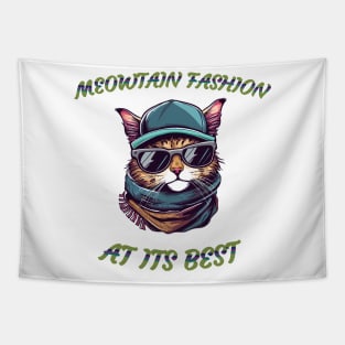 Fashion cat t shirt - cool sunglasses - gift idea Tapestry