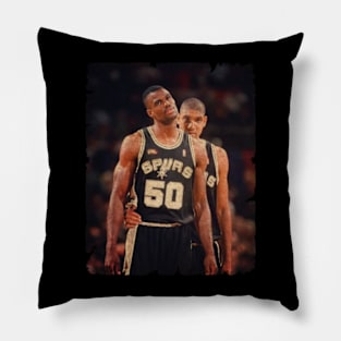 Twin Towers in The 1999 Finals - David Robinson Pillow