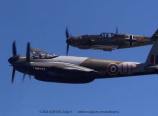 DH 98 Mosquito and Bf-109E3 fly-by Magnet