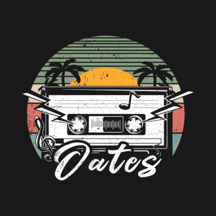 Personalized Name Oates Vintage Styles Gift 70s 80s 90s T-Shirt