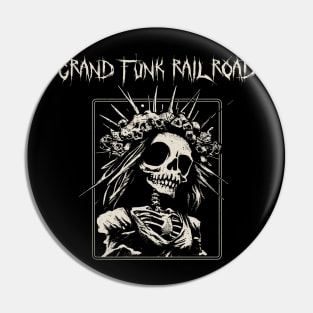 grand funk bridge skull Pin