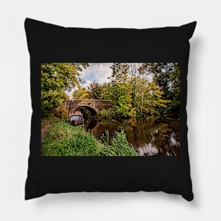 Vicarage Bridge at Kintbury Pillow