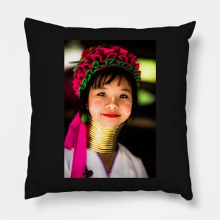 Karin Longneck girl Pillow