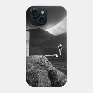 The sea is calm Phone Case