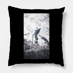 Angel design of t-shirts Pillow