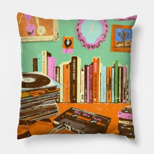 RECORDS N TAPES Pillow